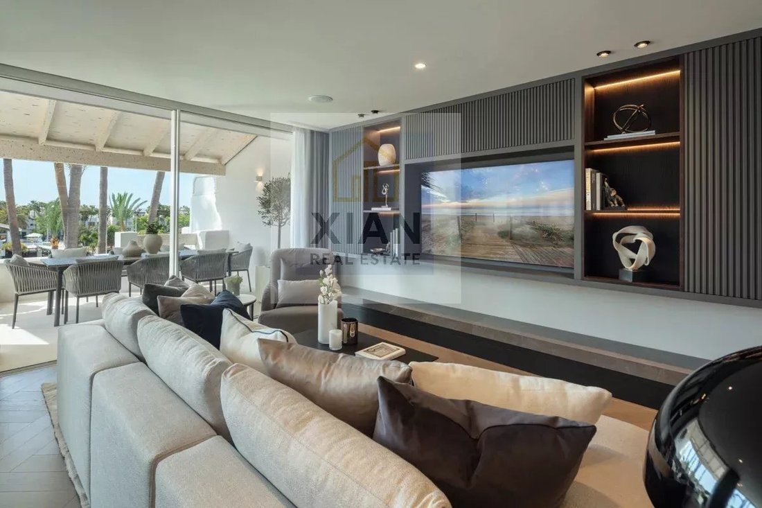Apartment in Marbella, Andalusia, Spain 2 - 12923841