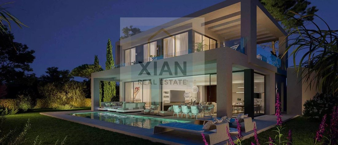 Villa in Benahavis, Andalusia, Spain 1 - 12177094