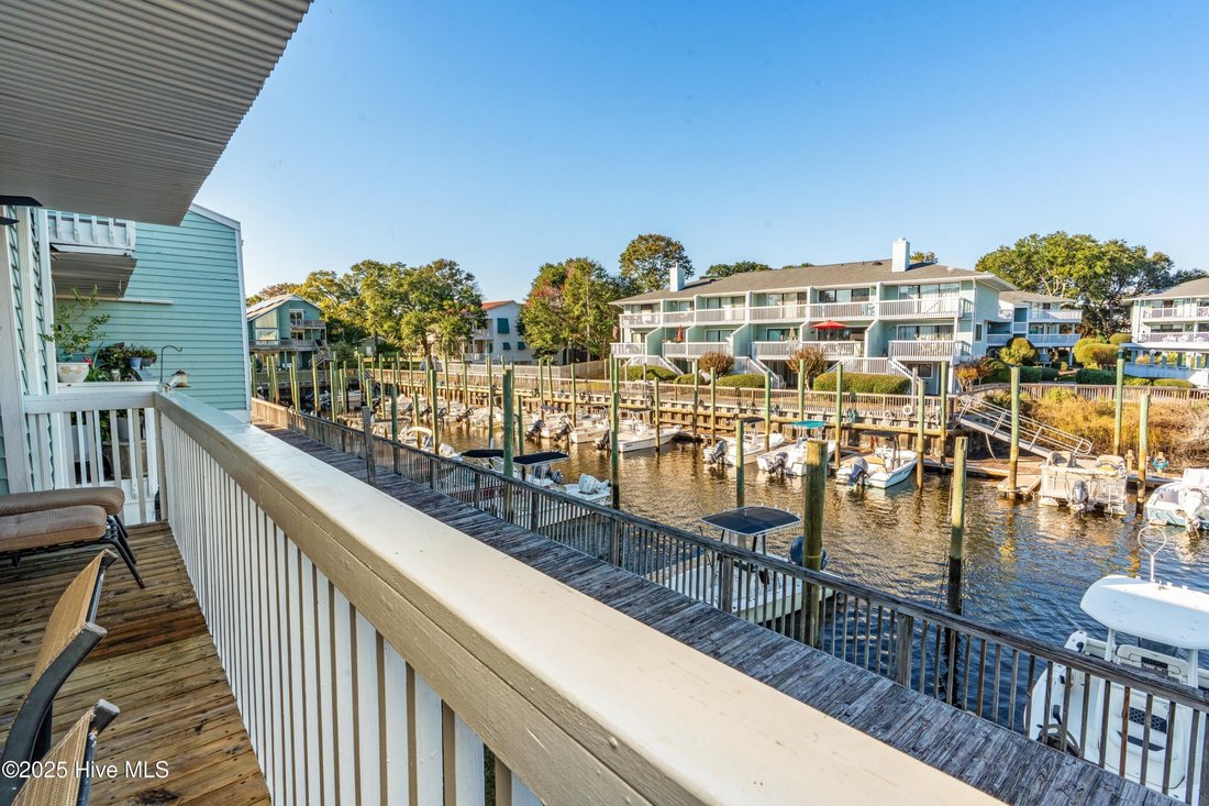 Condo in Carolina Beach, North Carolina, United States 2 - 17193601