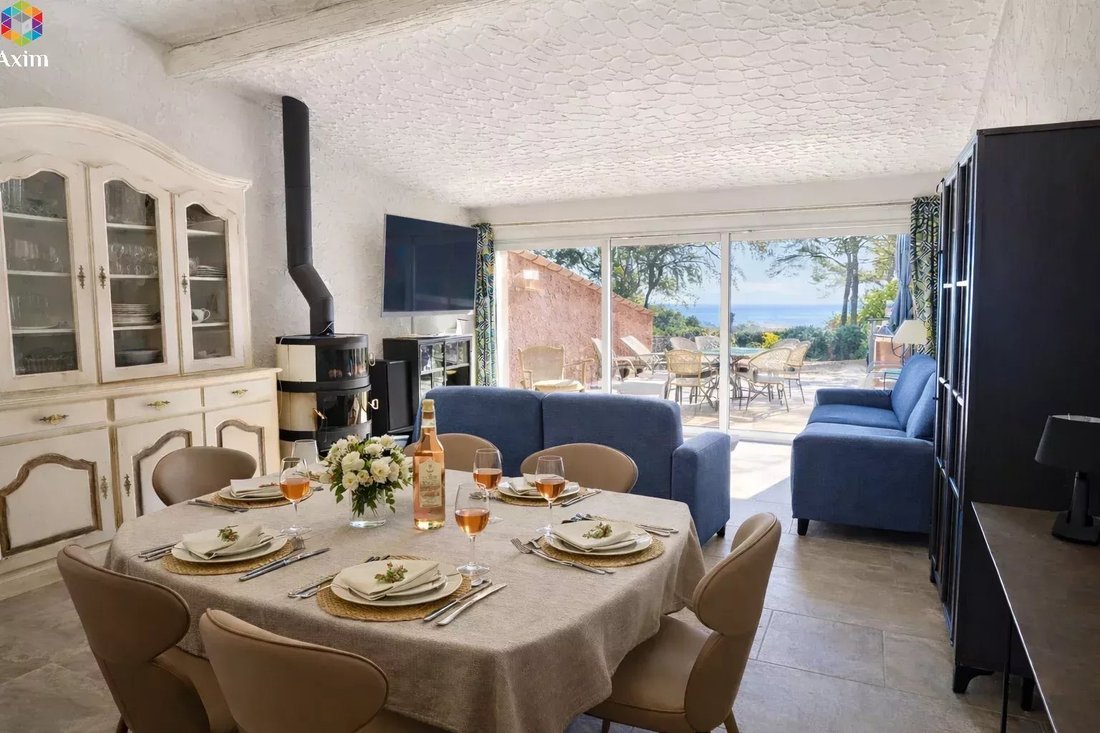 House in Le Dramont-Agay-Anthéor-Le Trayas, Saint-Raphaël, France 3 - 16249010