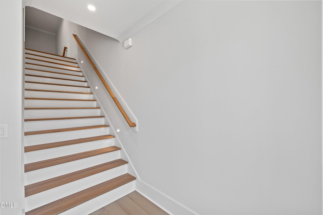 Townhouse in Fuquay-Varina, North Carolina, United States 3 - 17191754