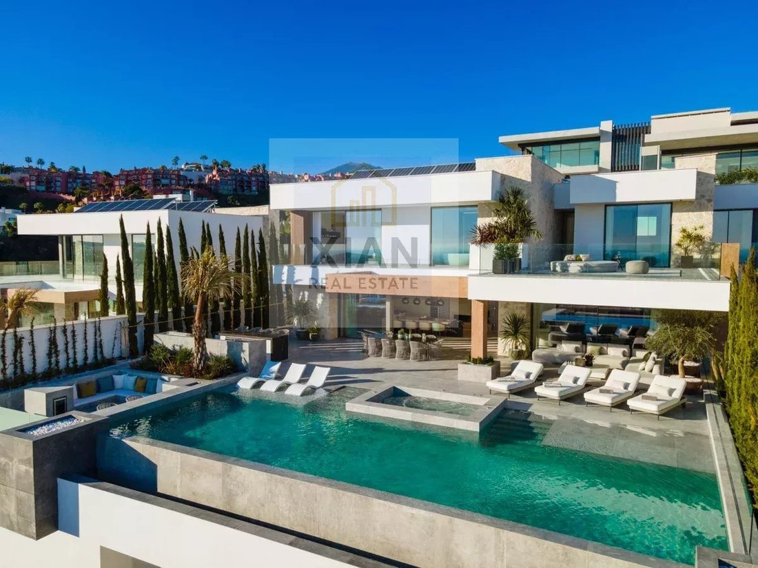 Villa in La Quinta, Benahavis, Andalusia 2 - 12642484