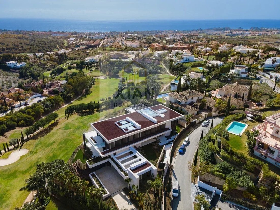 Villa in Benahavis, Andalusia, Spain 4 - 12170556