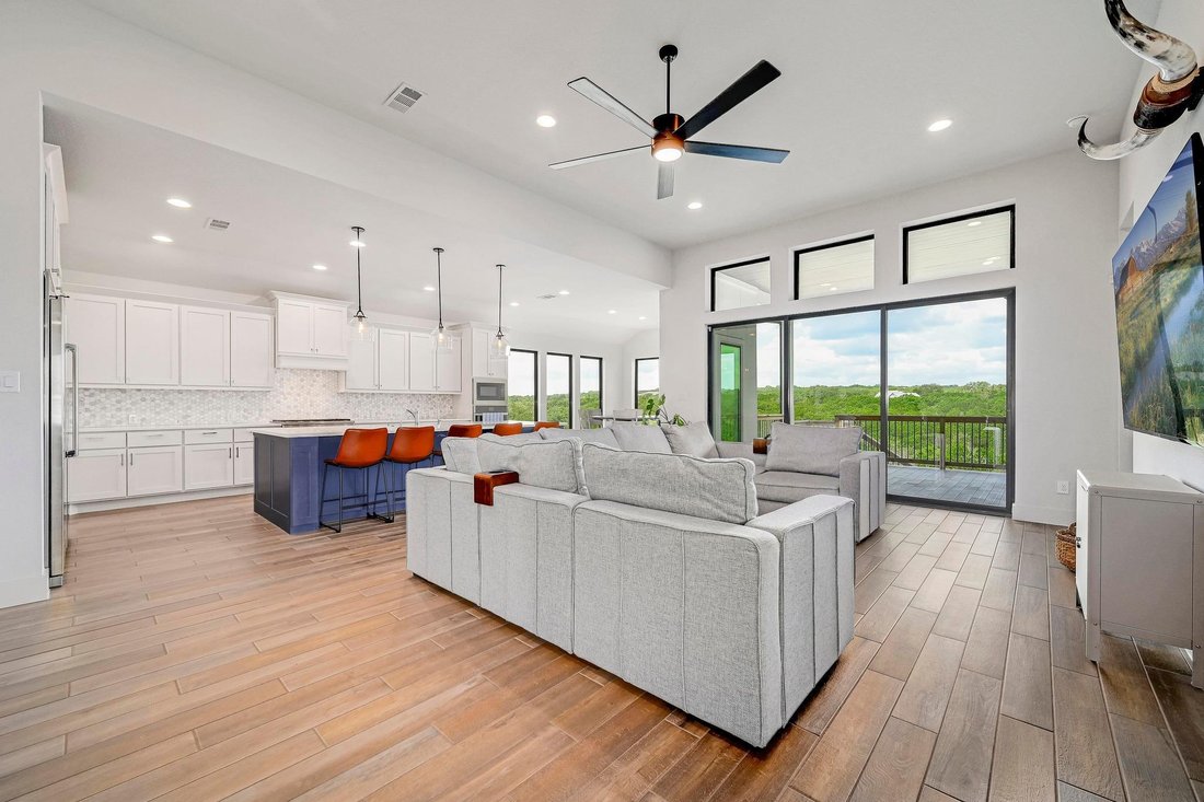 House in San Marcos, Texas, United States 5 - 17189166