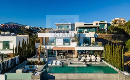Villa in La Quinta, Benahavis, Andalusia 1