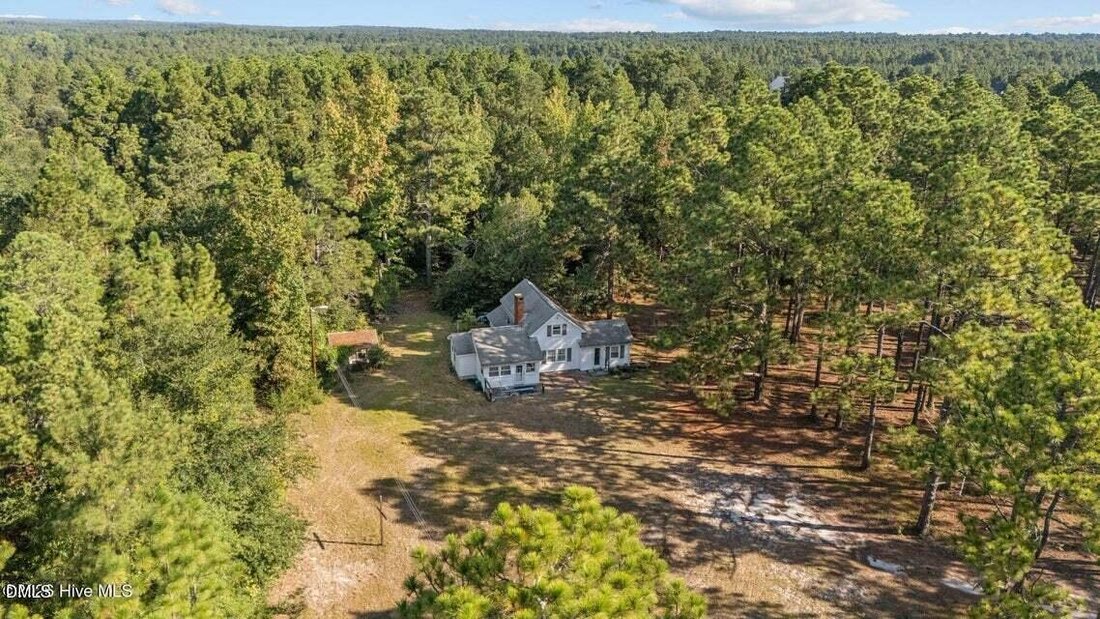House in Aberdeen, North Carolina, United States 2 - 17191719