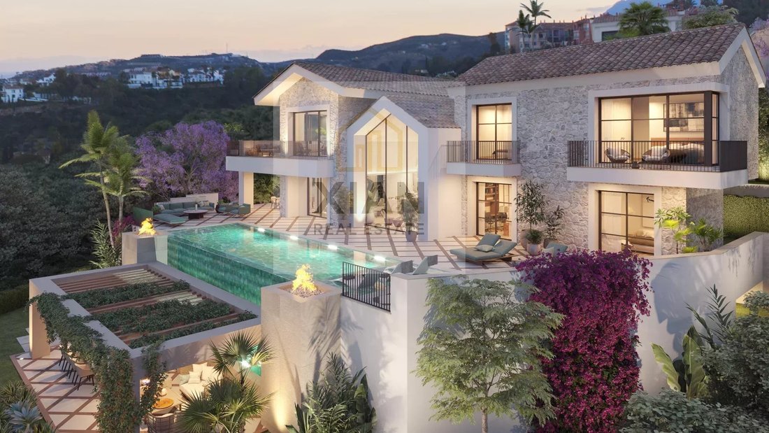 Villa in La Quinta, Benahavis, Andalusia 3 - 12490951