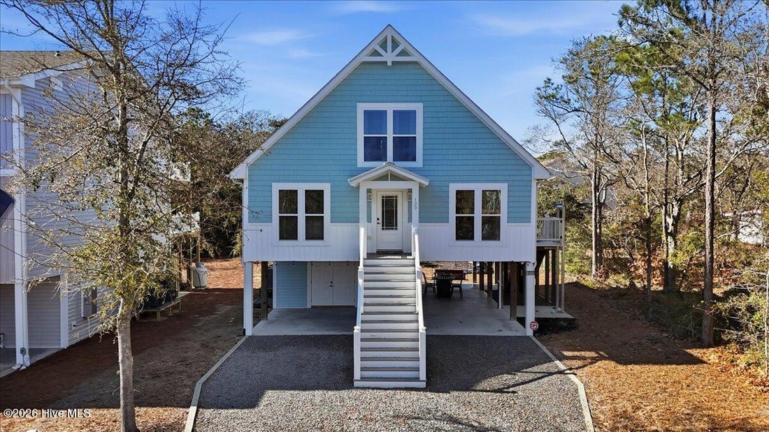 House in Oak Island, North Carolina, United States 1 - 17193831