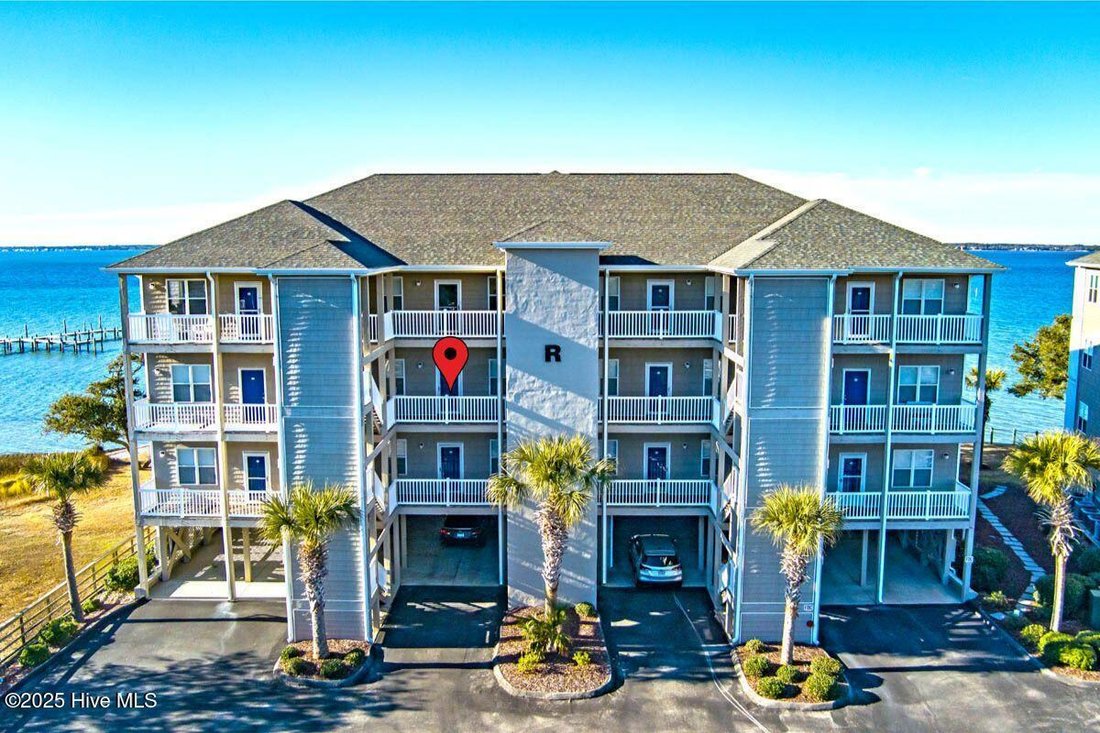Condo in Emerald Isle, North Carolina, United States 1 - 17193794