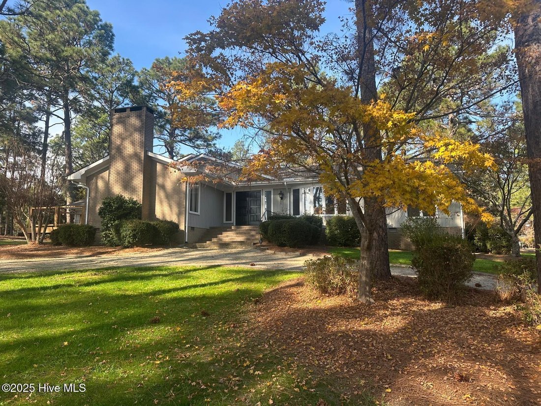 House in Carthage, North Carolina, United States 3 - 17194041