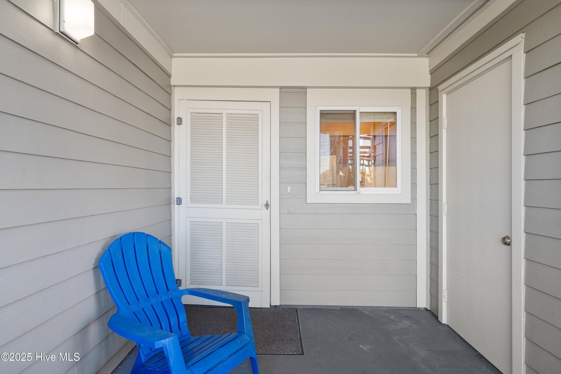 Condo in Oak Island, North Carolina, United States 5 - 17193929