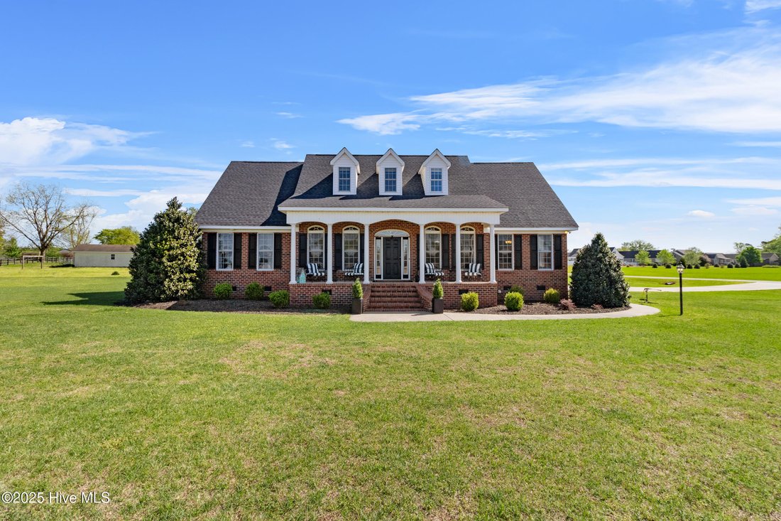 House in Beulaville, North Carolina, United States 5 - 17193571