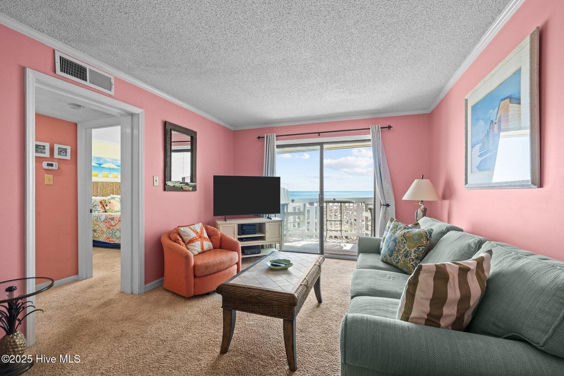 Condo in Emerald Isle, North Carolina, United States 5 - 17193849