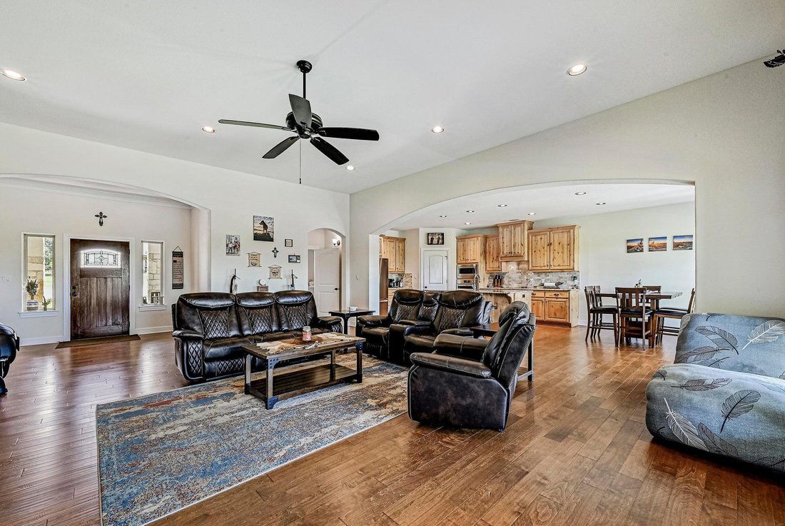 House in Burnet, Texas, United States 4 - 17189444