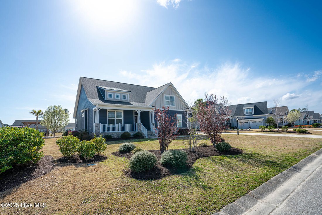 House in Ash, North Carolina, United States 2 - 17193834