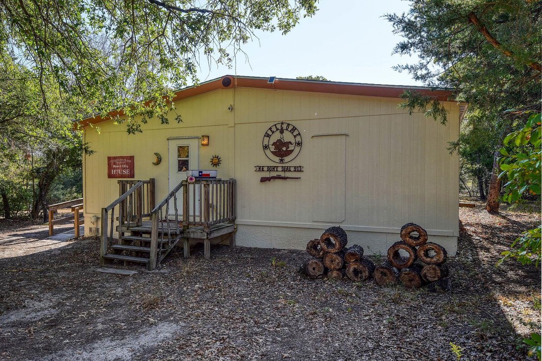 Red Rock, Texas, United States 4 - 17189486
