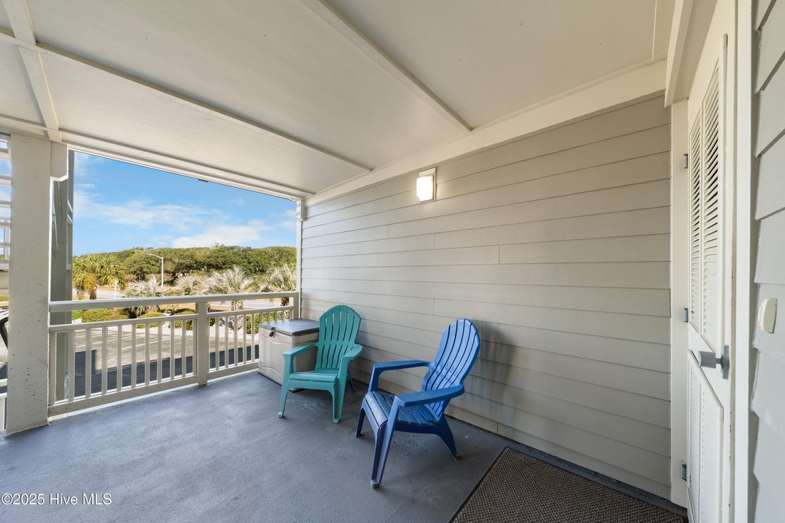 Condo in Oak Island, North Carolina, United States 3 - 17193929