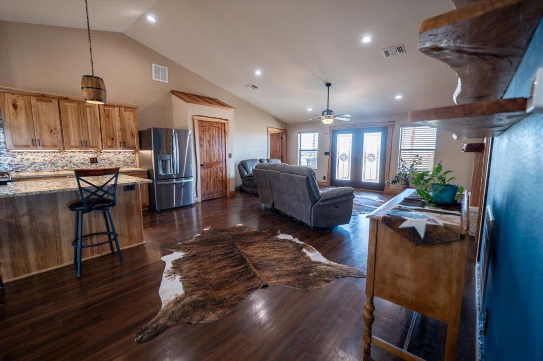 House in Lometa, Texas, United States 4 - 17189276
