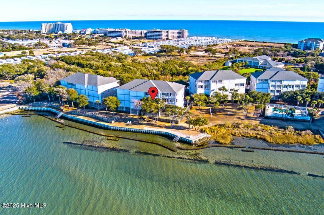 Condo in Emerald Isle, North Carolina, United States 4 - 17193794