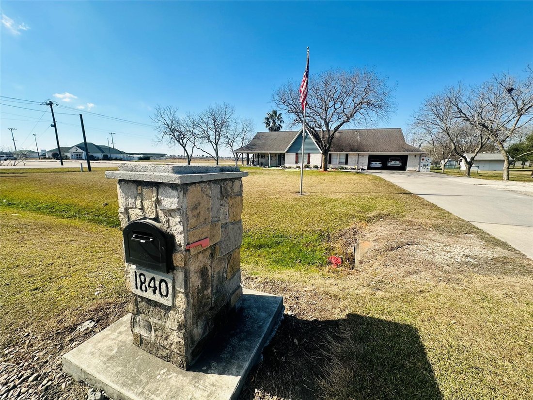 House in Dickinson, Texas, United States 4 - 17190921