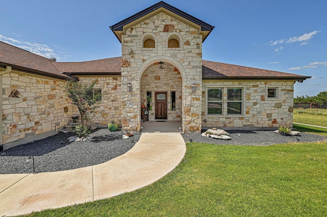 House in Burnet, Texas, United States 2 - 17189444