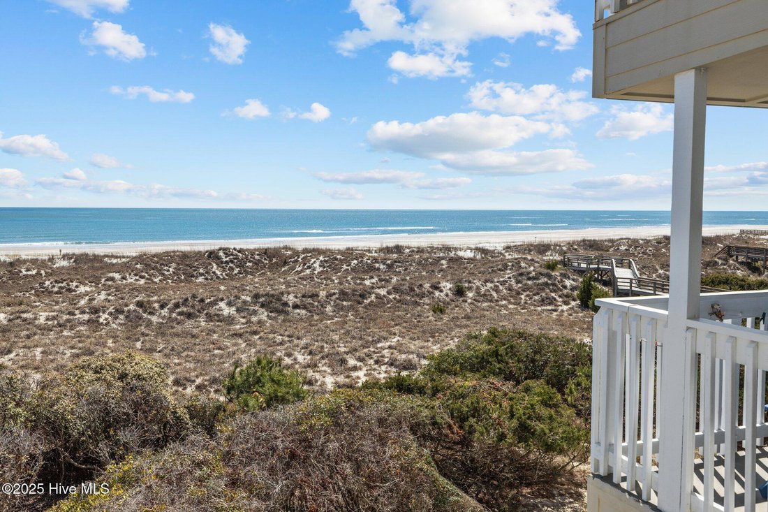 Condo in Emerald Isle, North Carolina, United States 3 - 17193849