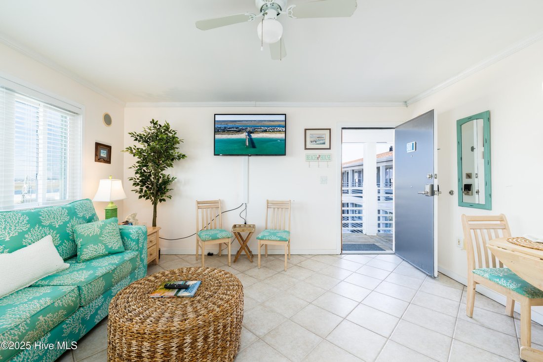 Condo in Wrightsville Beach, North Carolina, United States 5 - 17193290