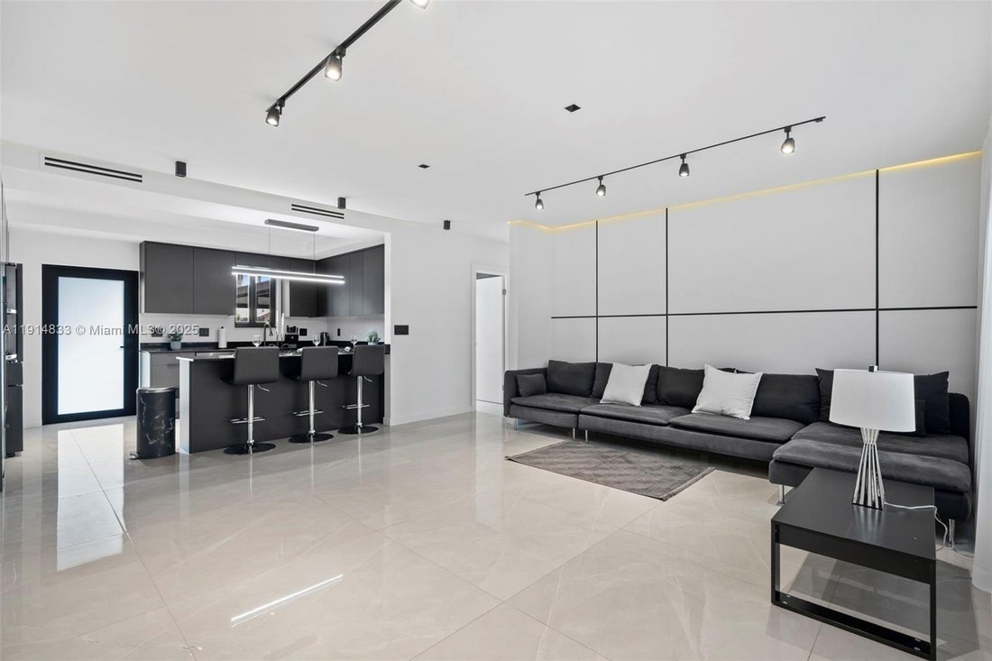 House in Hollywood, Florida, United States 1 - 17202235