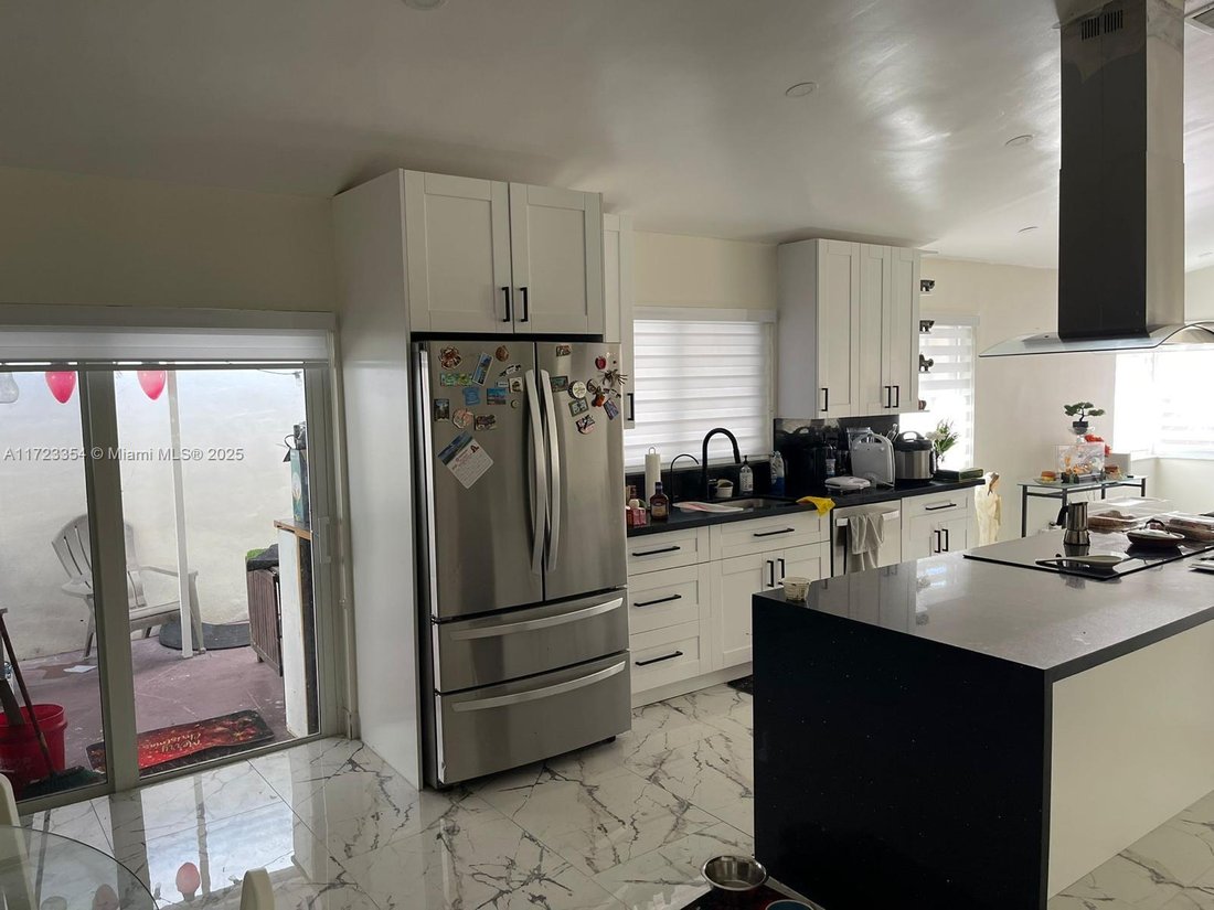 House in Miami, Florida, United States 2 - 17205529