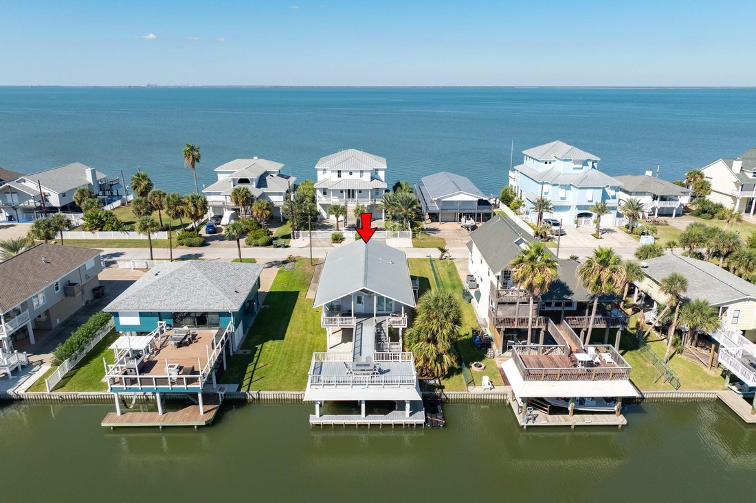 House in Galveston, Texas, United States 1 - 17207890