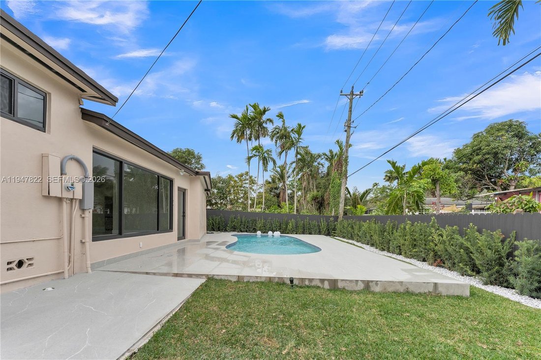 House in Miami, Florida, United States 3 - 17202362