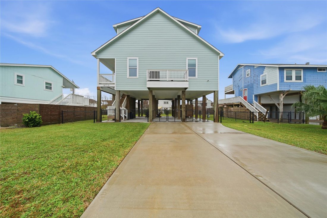House in Galveston, Texas, United States 2 - 17206682