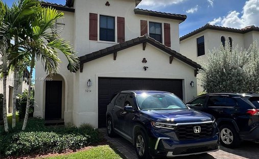 House in Miami Lakes, Florida, United States 1
