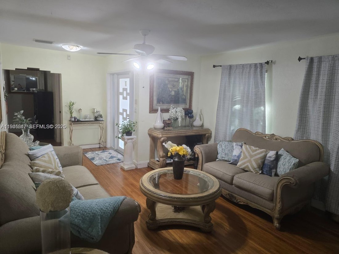 House in Hollywood, Florida, United States 4 - 17205327