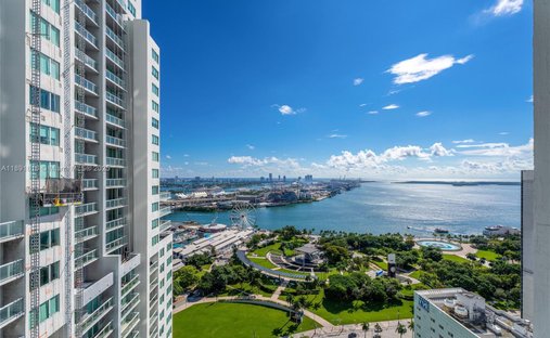 Condo in Miami, Florida, United States 1