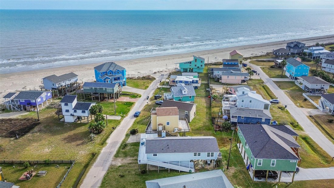House in Galveston, Texas, United States 3 - 17209579