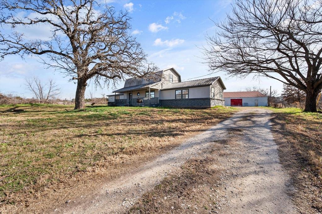 House in Springtown, Texas, United States 1 - 17214773
