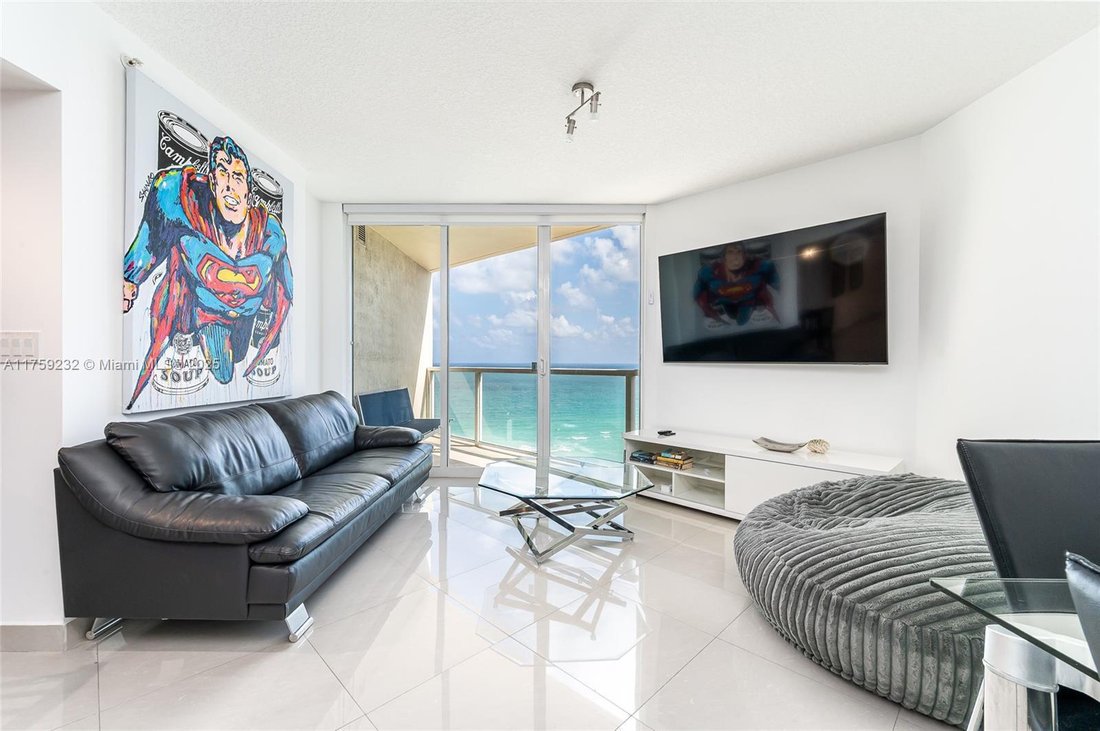 Condo in Sunny Isles Beach, Florida, United States 2 - 17205410