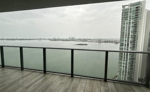 Condo in Miami, Florida, United States 1