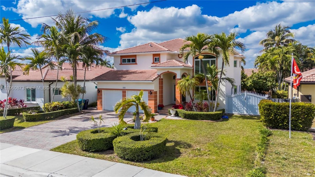 House in Miami, Florida, United States 4 - 17197748