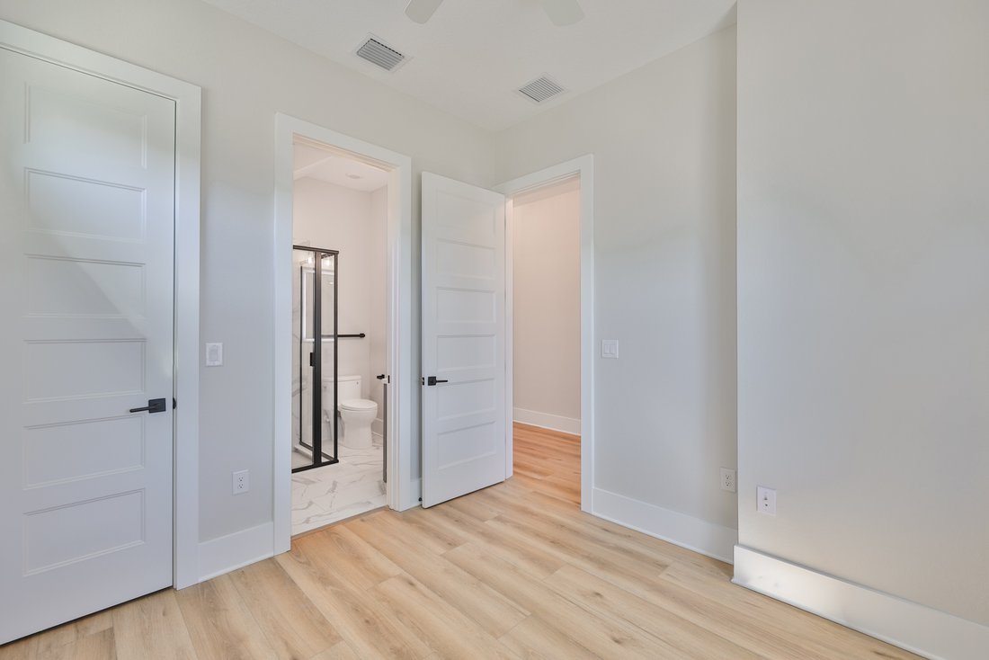 House in Tampa, Florida, United States 4 - 16630834
