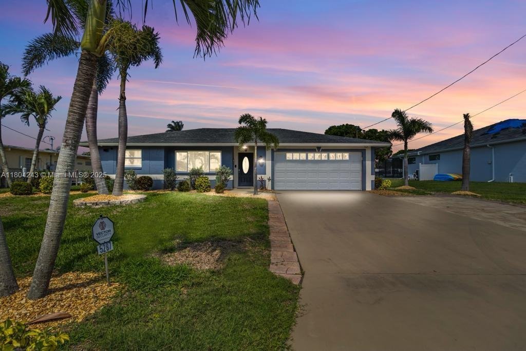 Casa a Cape Coral, Florida, Stati Uniti 1 - 17203250
