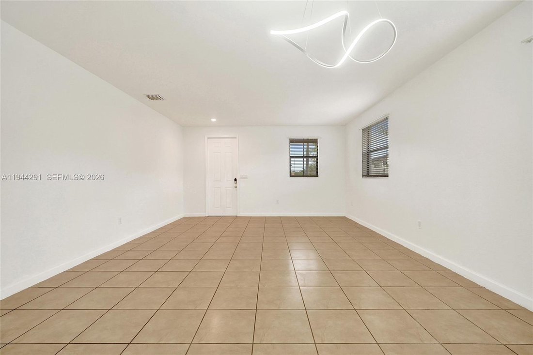 House in Miami Lakes, Florida, United States 5 - 17202501
