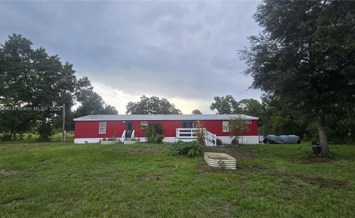 House in Polk City, Florida, United States 1