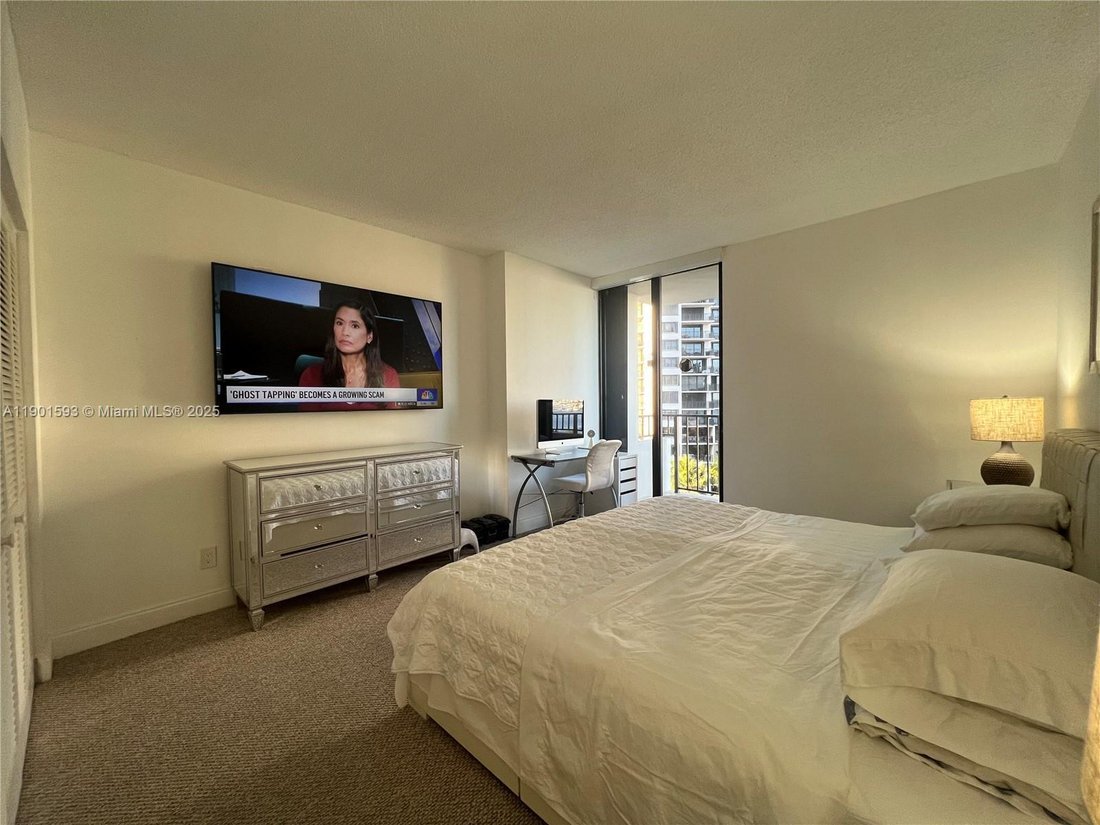Condo in Miami, Florida, United States 5 - 17204500
