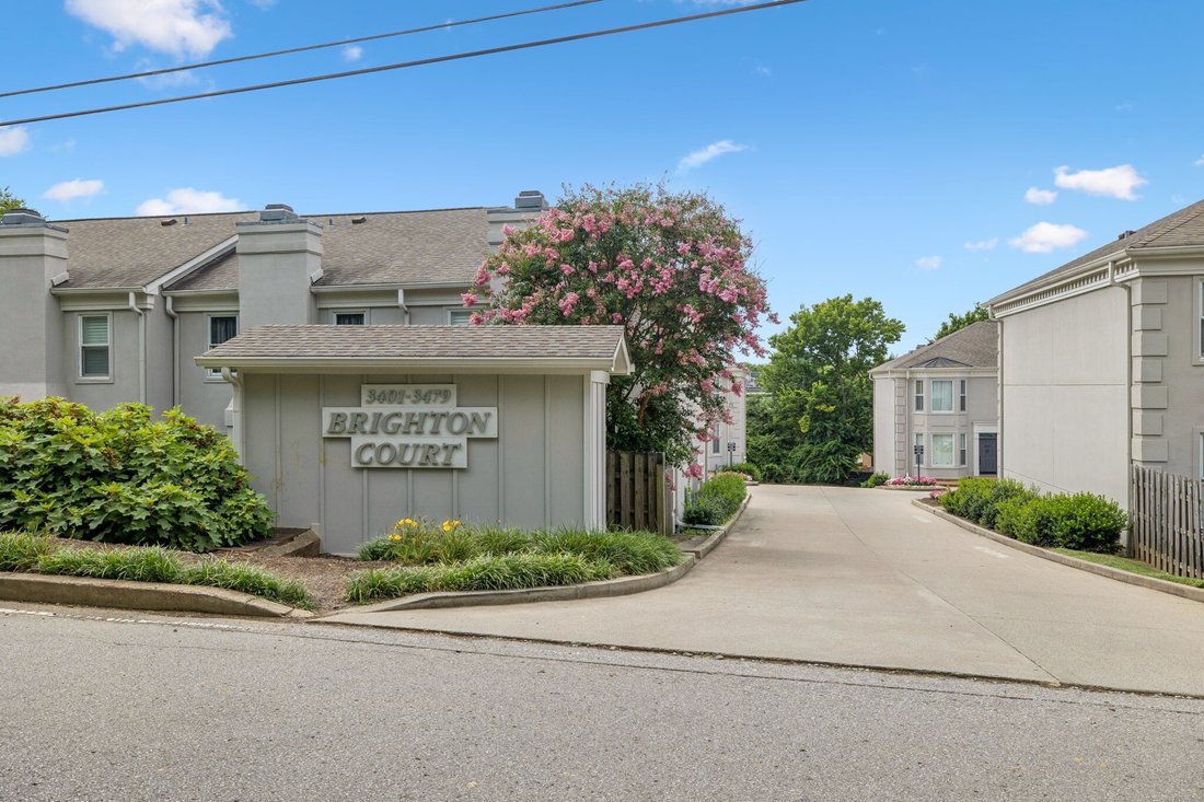 Townhouse in Forest Hills, Tennessee, United States 2 - 17198806