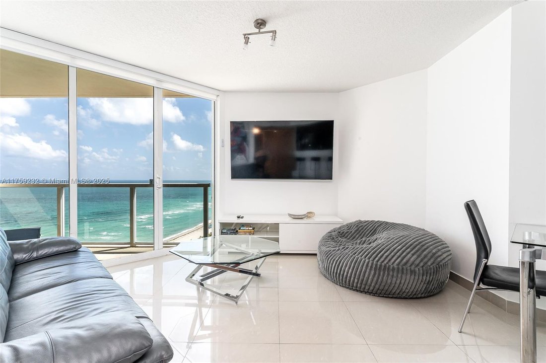 Condo in Sunny Isles Beach, Florida, United States 3 - 17205410