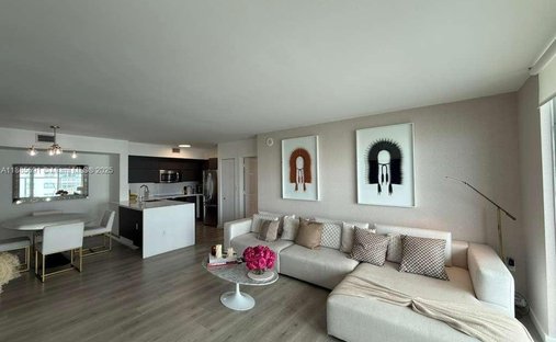 Condo in Miami, Florida, United States 1