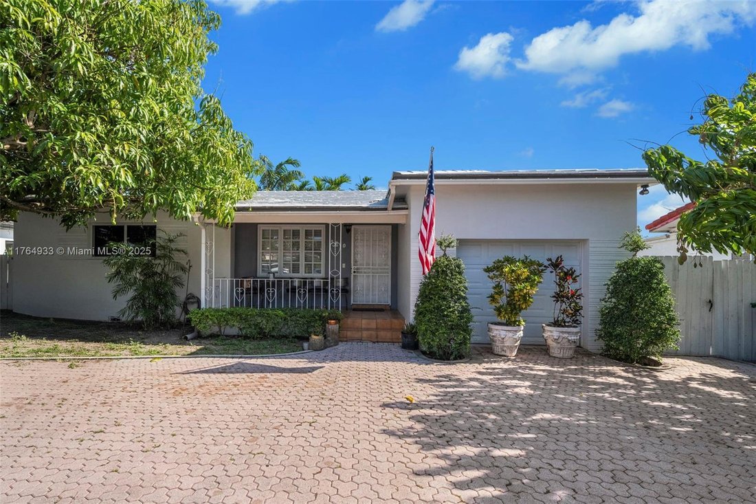 House in Miami, Florida, United States 2 - 17202753