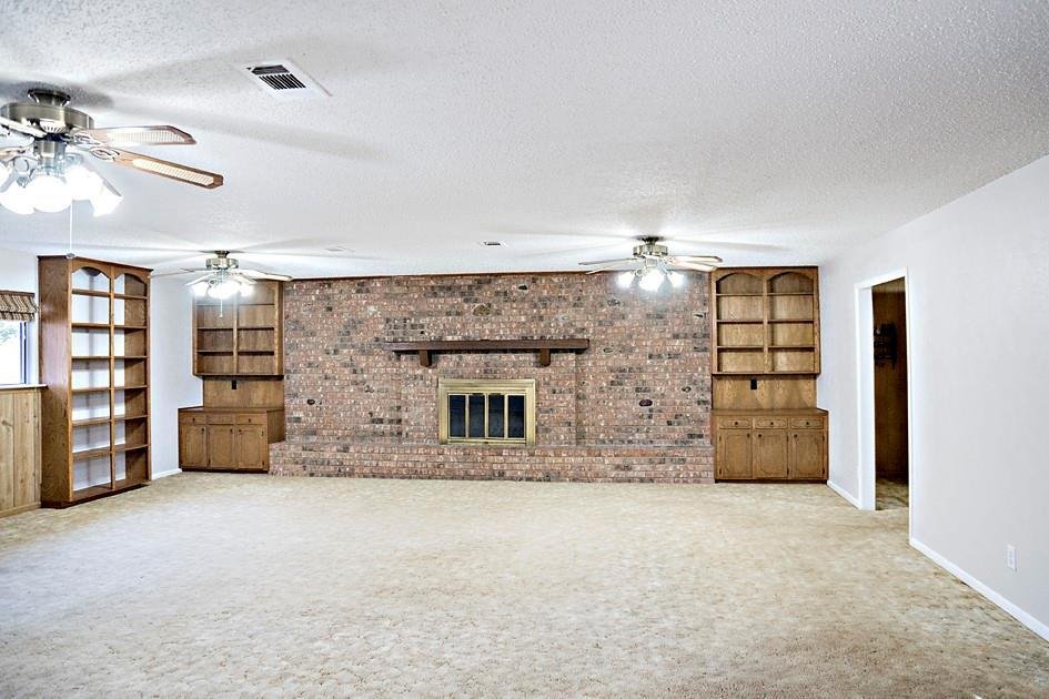 House in Athens, Texas, United States 4 - 17215176